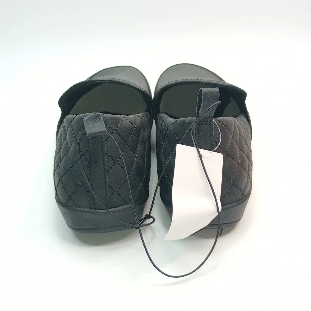 J Sport Lisa‎ Slip On Women Size 11 Black Quilted Memory Foam S5LSA01